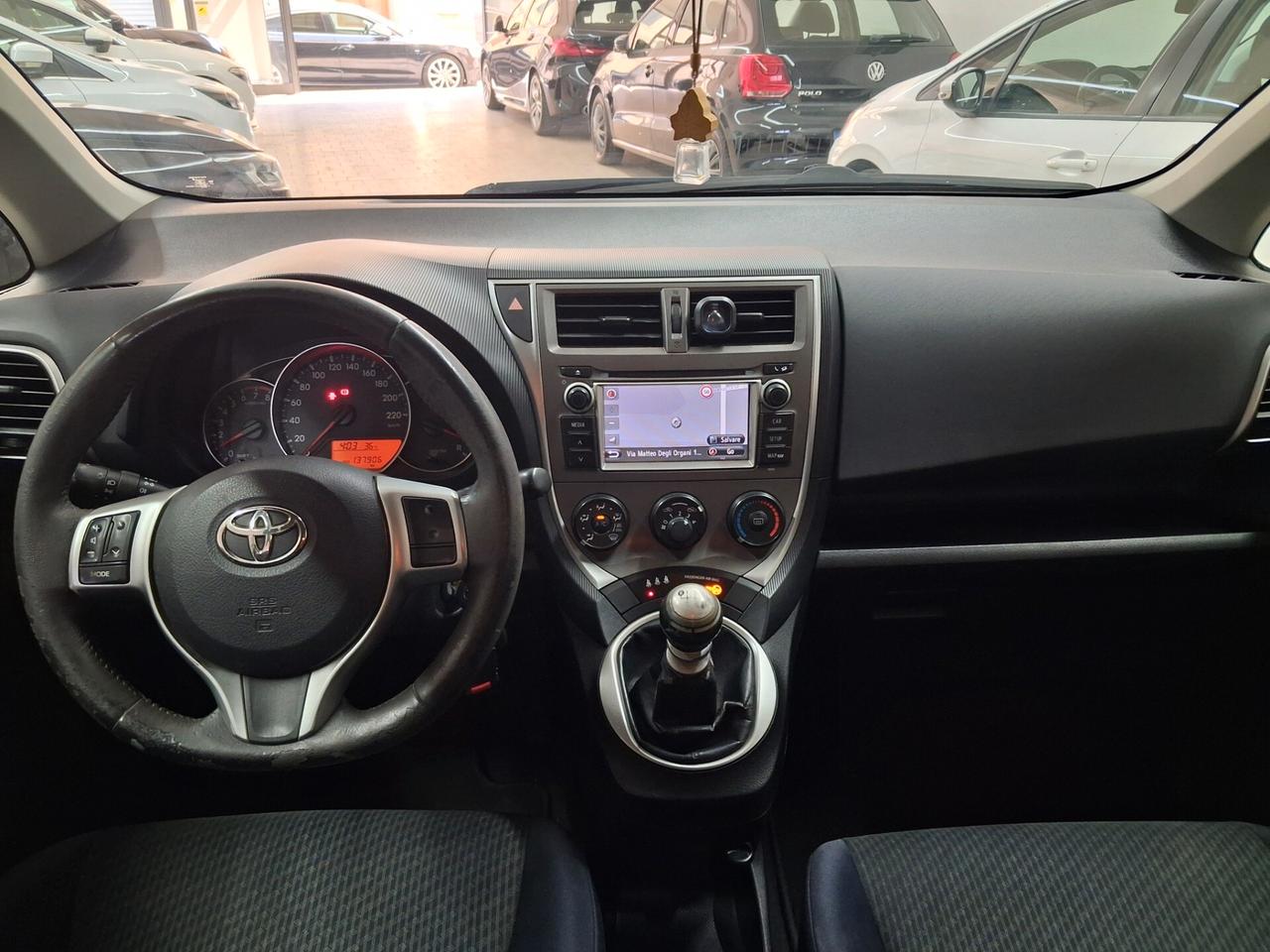Toyota Verso-S 1.3 CVT Active