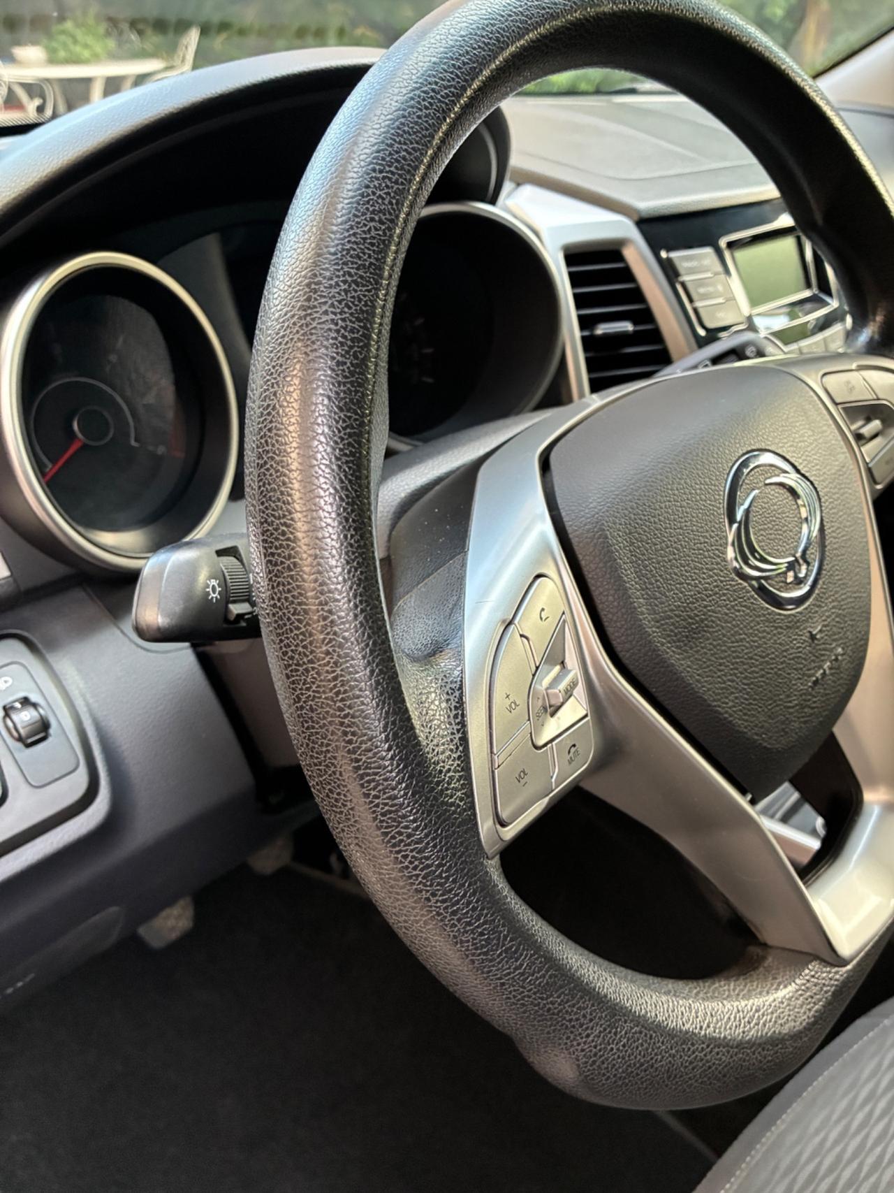 Ssangyong Tivoli 1.6d 2WD Go
