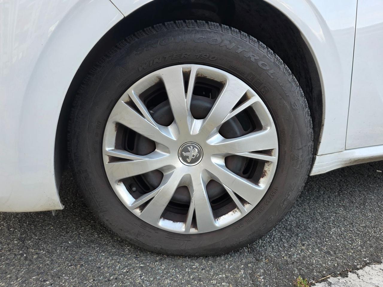 Peugeot 208 1.2 PureTech 82 LPG #6794