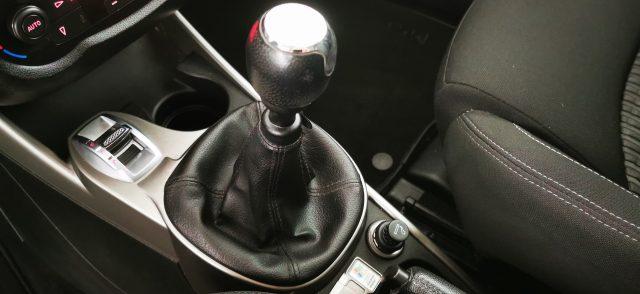 ALFA ROMEO MiTo 1.6 JTDm 16V Distinctive Sport Pack