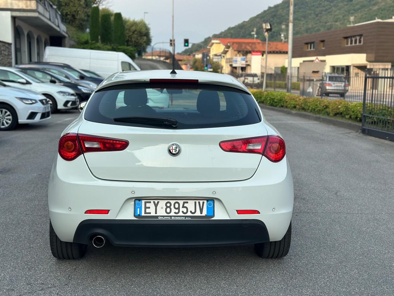 Alfa Romeo Giulietta 1.6 JTDm-2 105 CV Distinctive