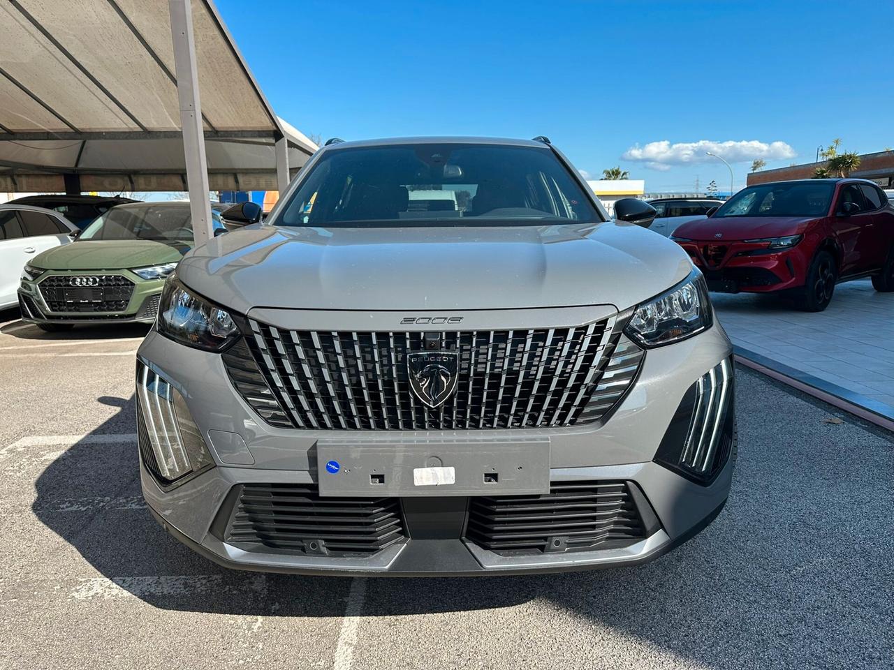 Peugeot 2008 Hybrid 145 e-DCS6 Allure