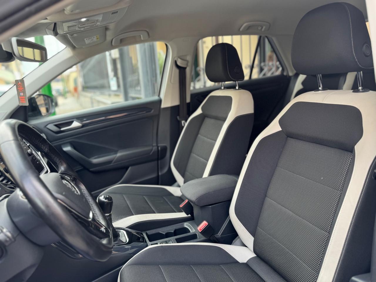 Volkswagen T-Roc 1.6 TDI SCR Advanced BlueMotion Technology