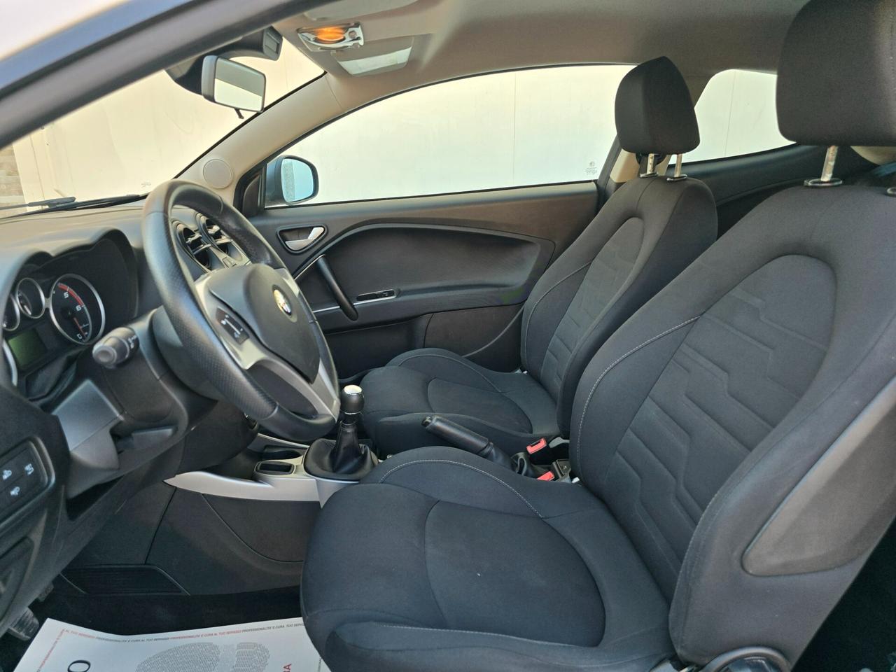 Alfa Romeo MiTo 1.3 JTDm 85 CV