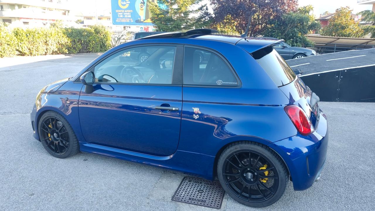 Abarth 595 1.4 Turbo T-Jet 180 CV Competizione