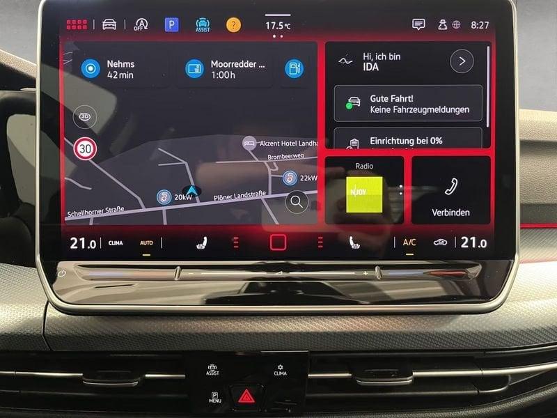 Volkswagen Golf 8.5 1.5 eTSI 115 CV DSG GOAL LED CAMERA 16" Carplay