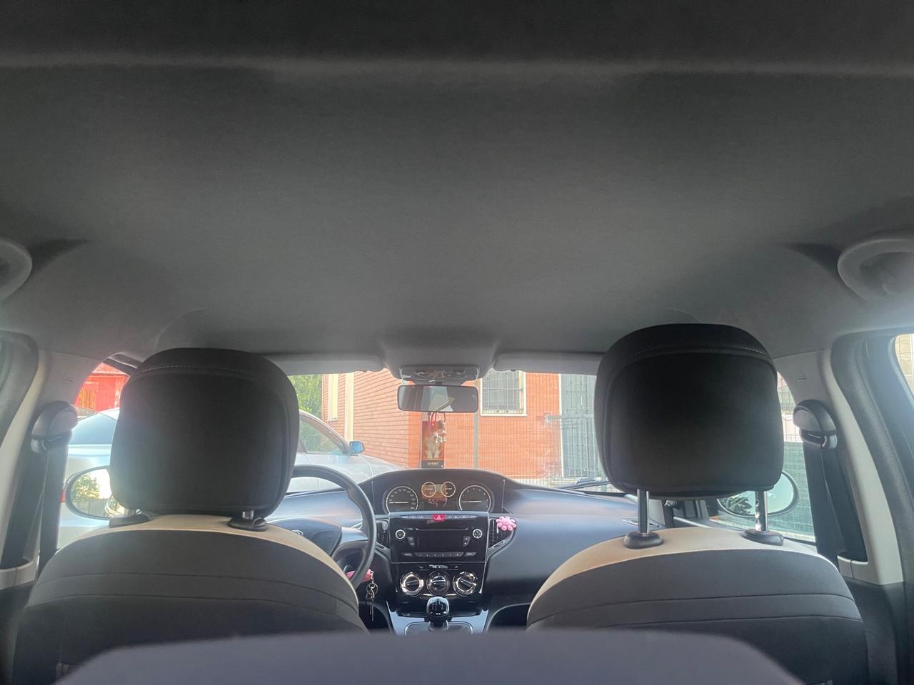 Lancia Ypsilon 1.2 69 CV 5 porte GPL Ecochic Gold