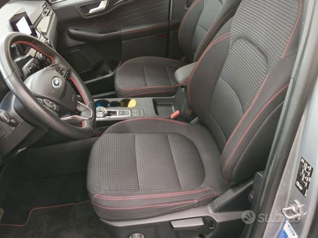 Ford Kuga 2.5 full hybrid ST-Line 4X4 190cv