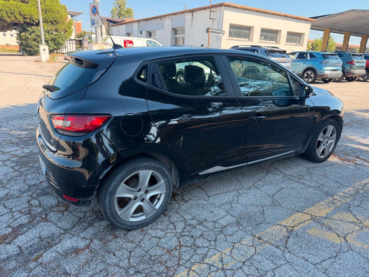 RENAULT CLIO 1.5 DIESEL - NEOPATENTE