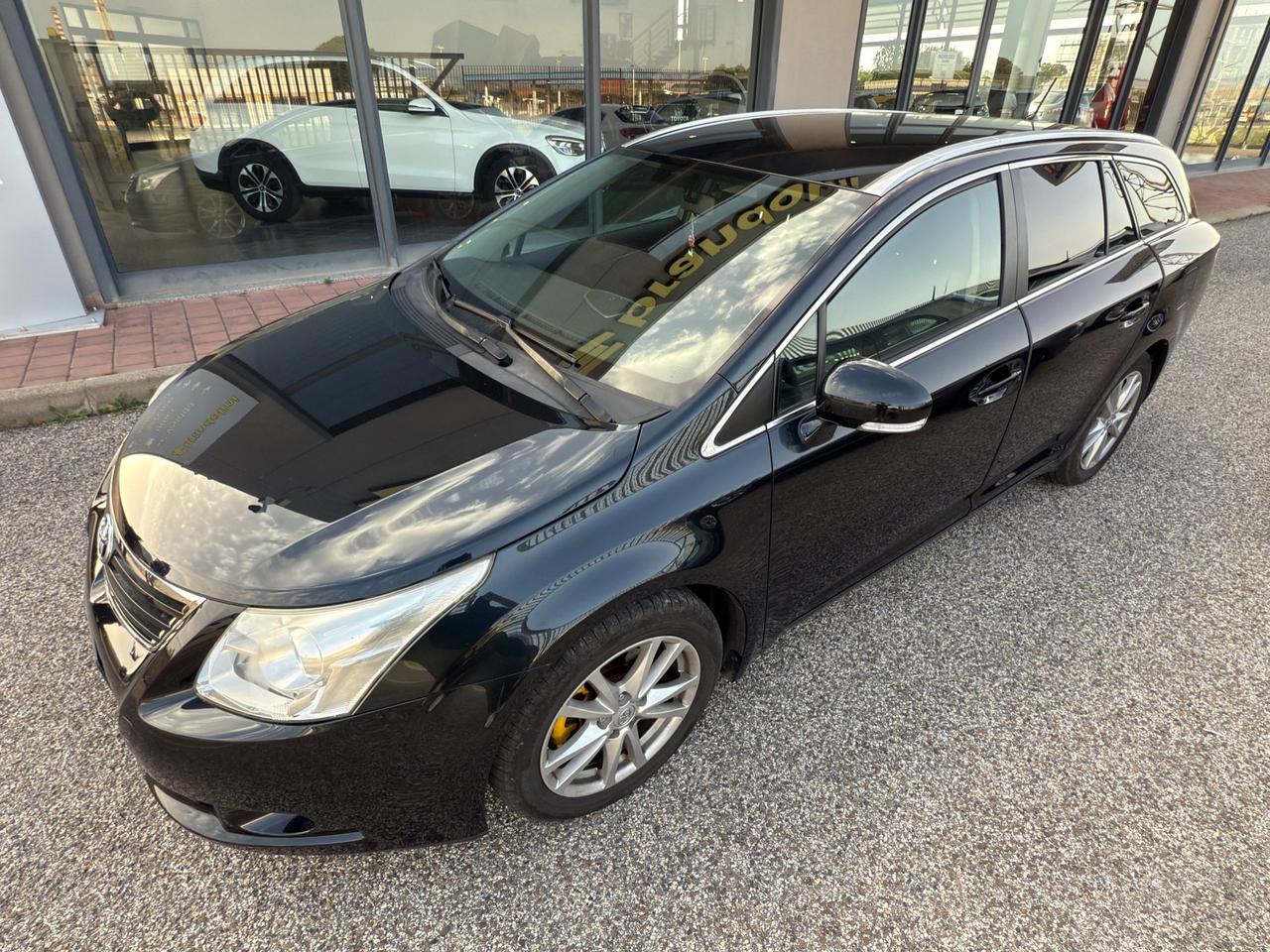 Toyota Avensis 2.0 D-4D Wagon Sol