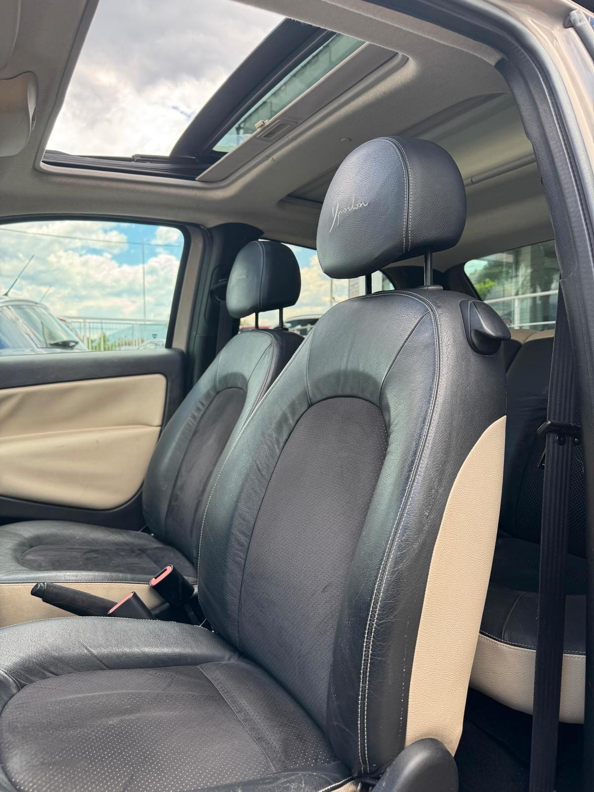 Lancia Ypsilon 1.4 Platino Ecochic GPL
