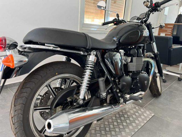 TRIUMPH Bonneville 900 - 900