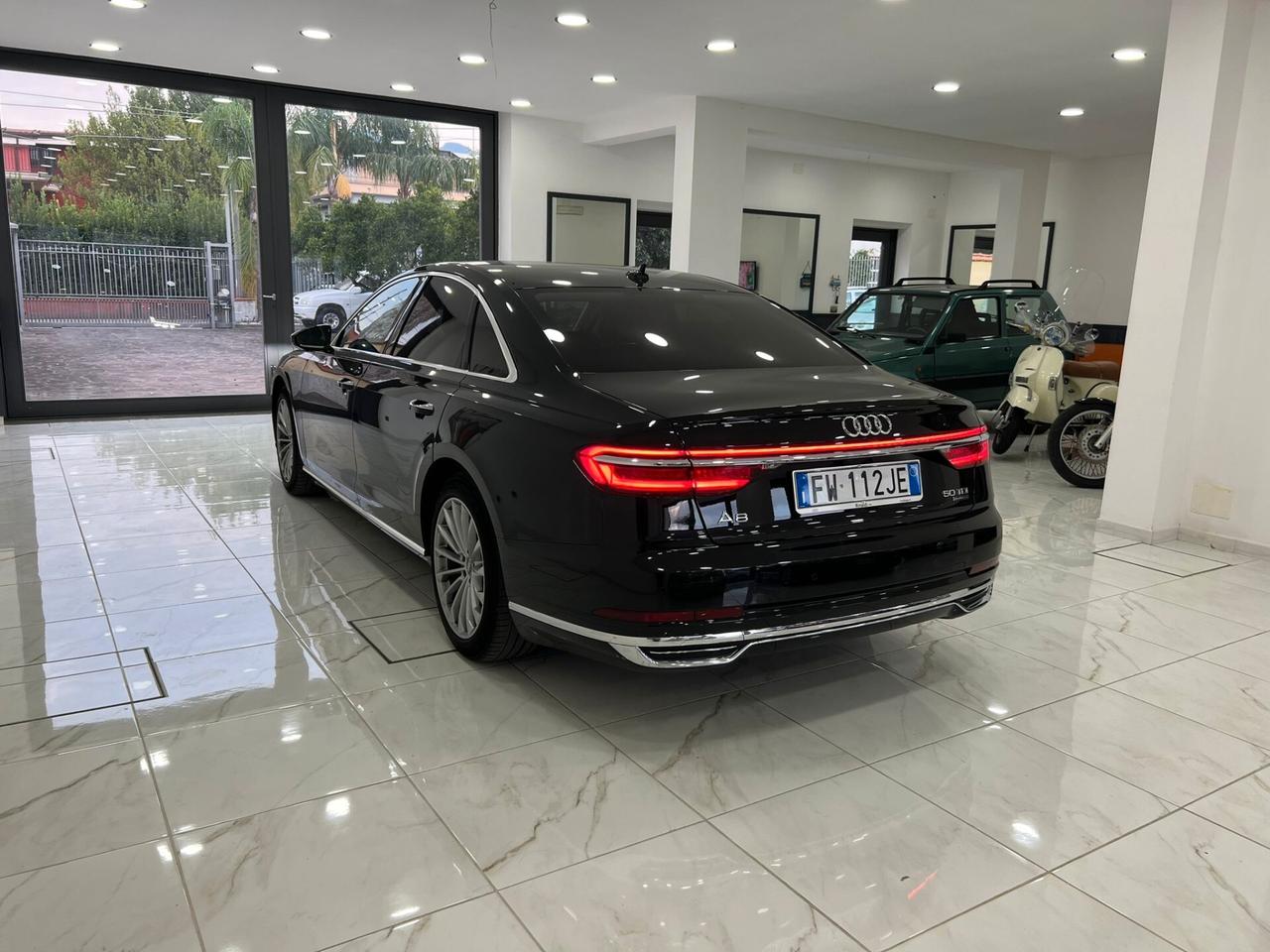 Audi A8 50 TDI 3.0 quattro tiptronic