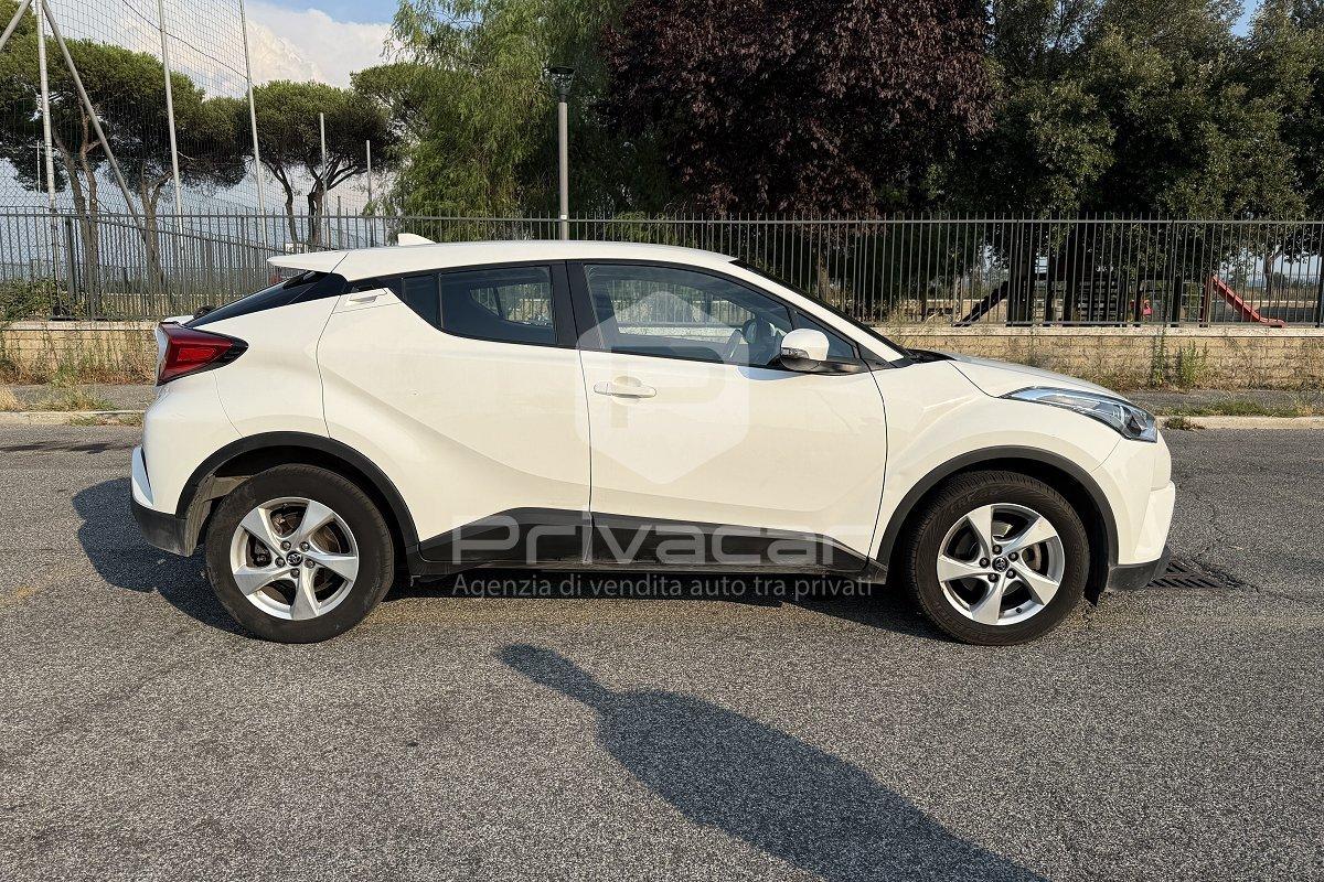TOYOTA C-HR 1.2 Turbo Active