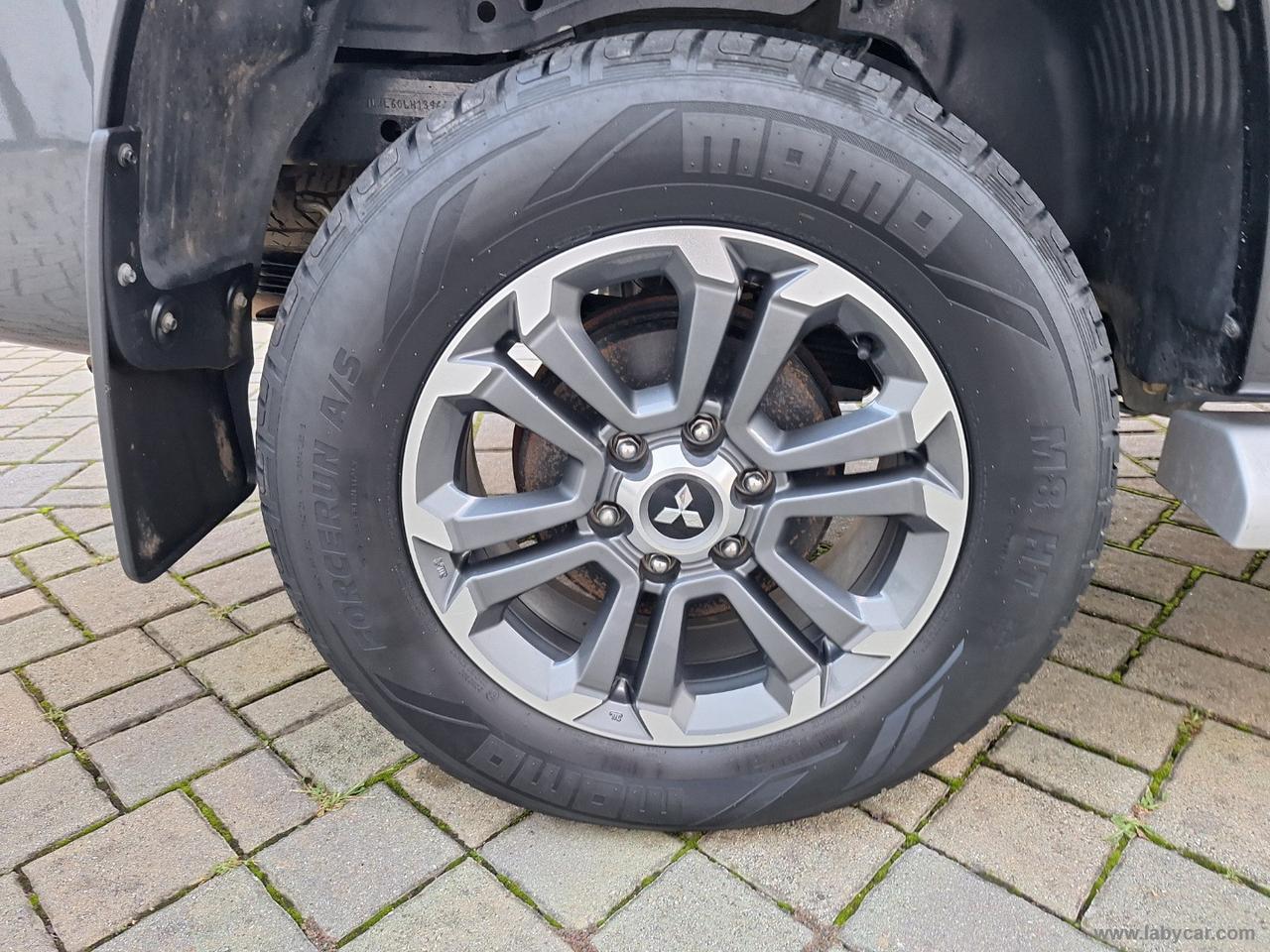 MITSUBISHI L200 2.3 D DoubleCab 4x4 AUTO RIDOTTE BLOCCAGGIO
