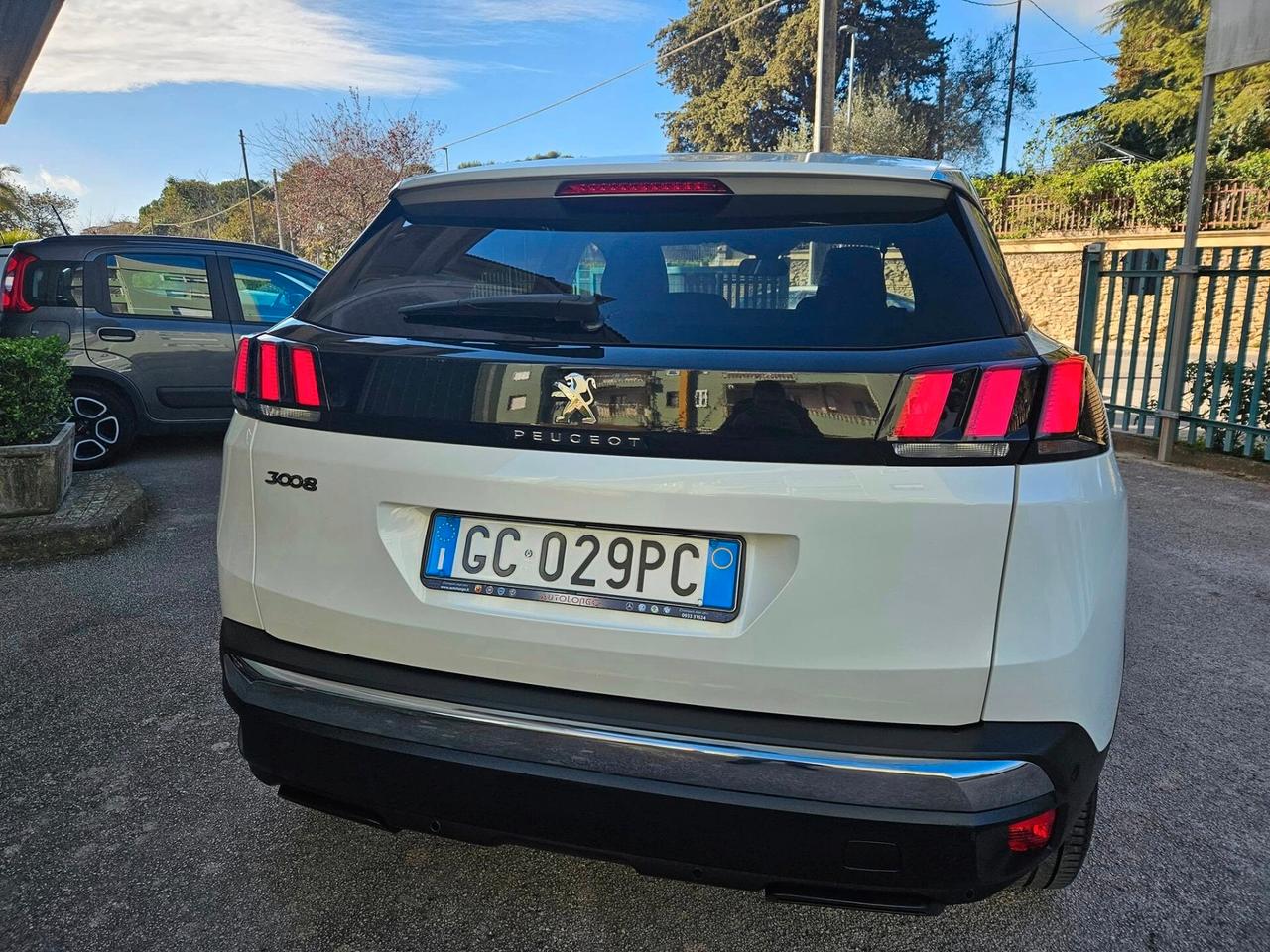 Peugeot 3008 BlueHDi 130 S&S Allure