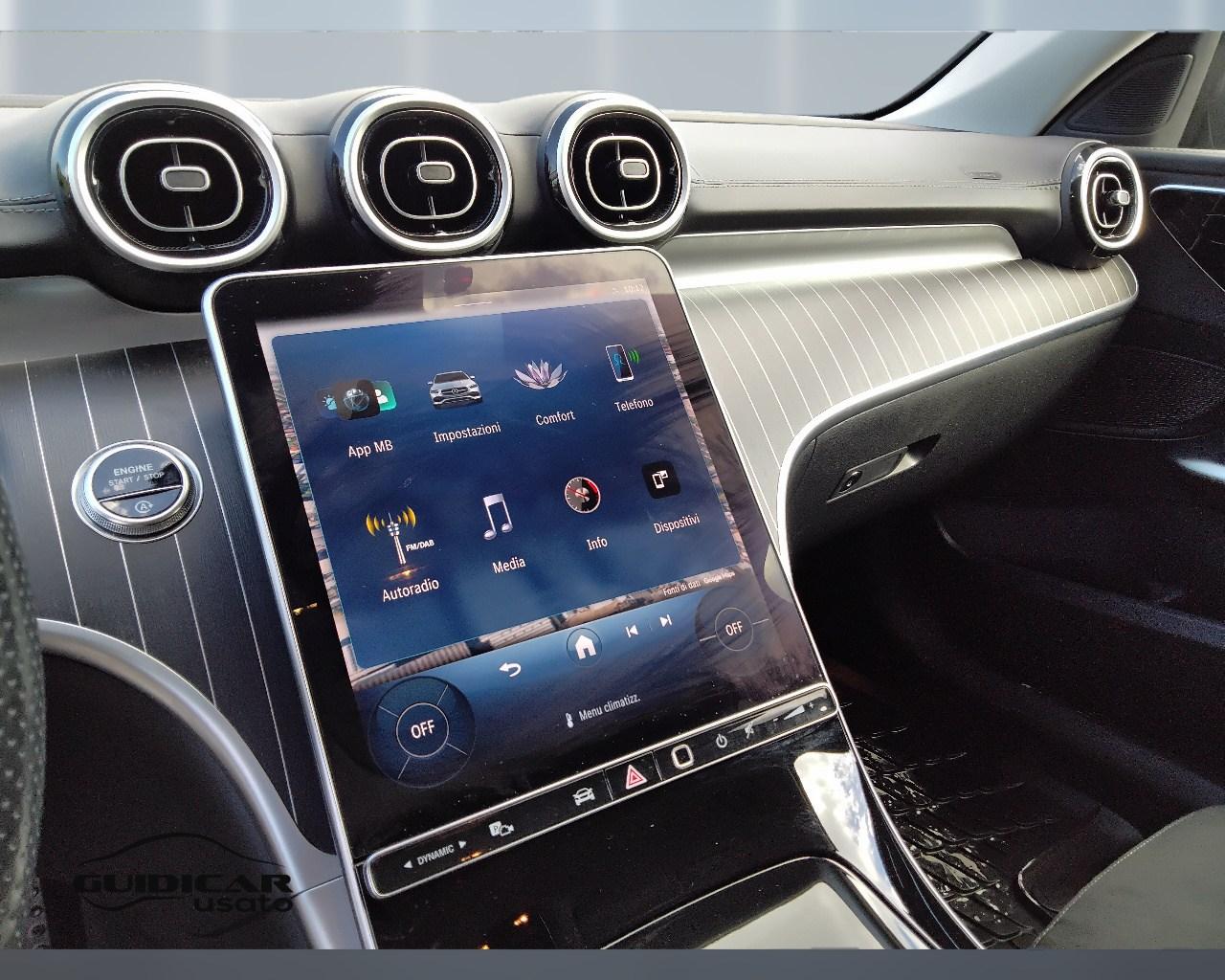 Mercedes-Benz Classe C-S206 SW 2021 - C SW 220 d mhev AMG Line Advanced 4matic 197cv auto