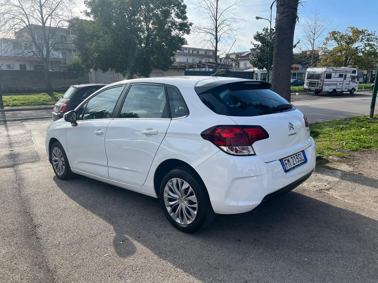 Citroen C4 BlueHDi 100 CV 73 KW Business Combi
