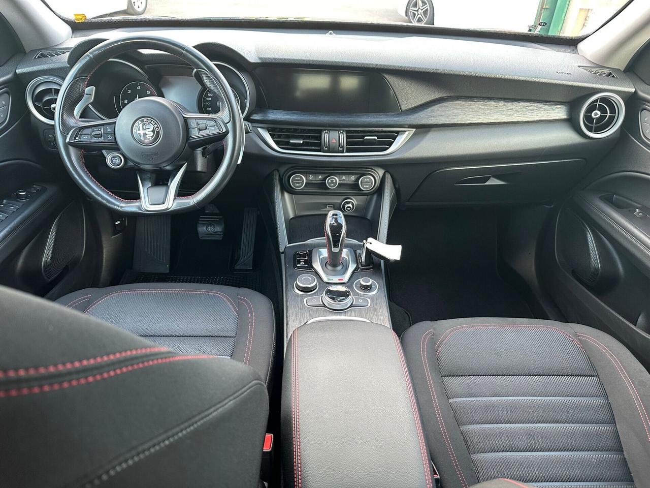 Alfa Romeo Stelvio 2.2 ROSSO EDIZIONE 2.0.2.1.