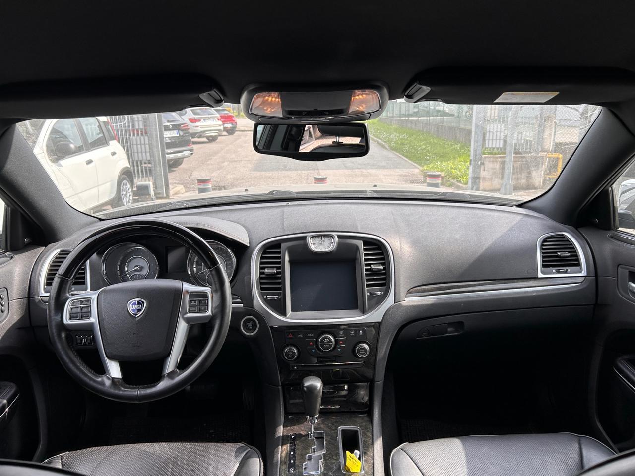 Lancia Thema 3.0 V6 mjt II Platinum 239cv auto