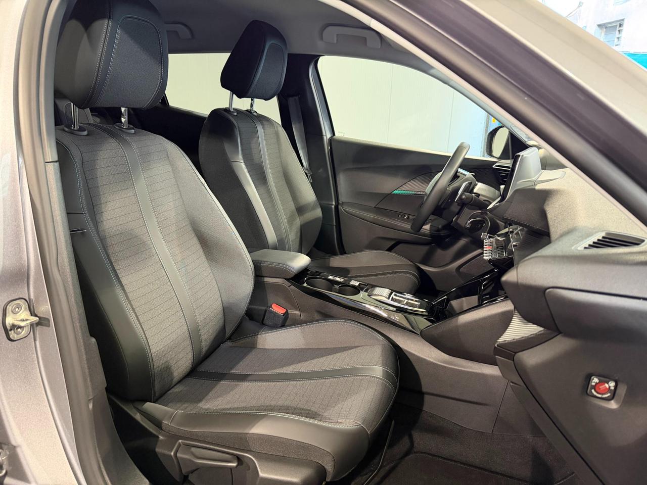 Peugeot 2008 2008 1.5 bluehdi Allure s&s 130cv eat8