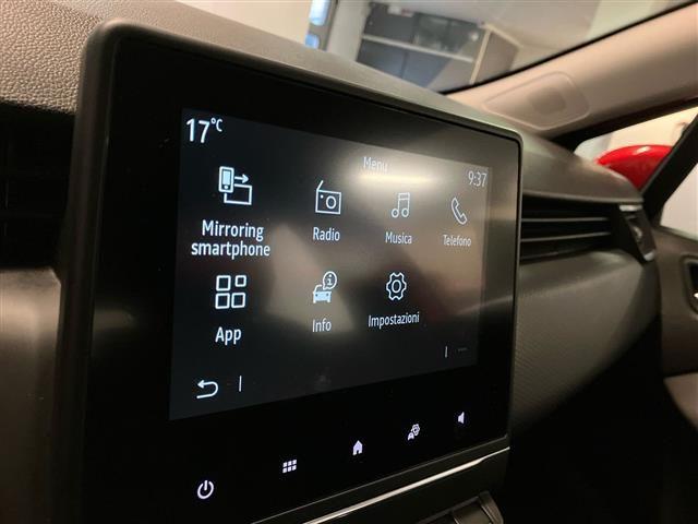 RENAULT Clio 1.6 E-Tech hybrid Zen 140cv auto my21