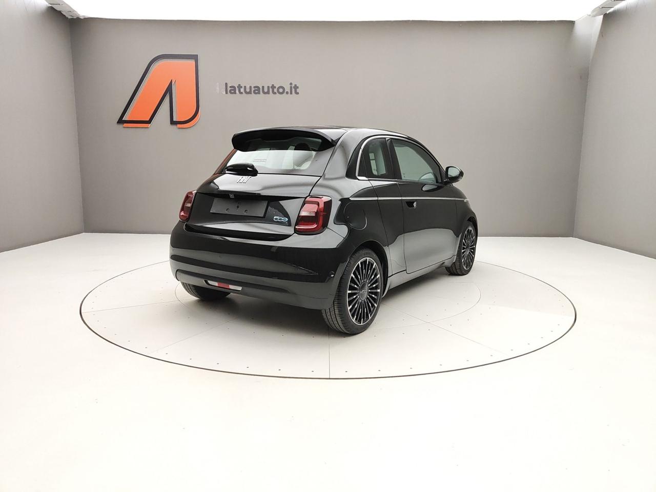 FIAT 500e 3+1 500E 3+1 320KM 118CV LA PRIMA