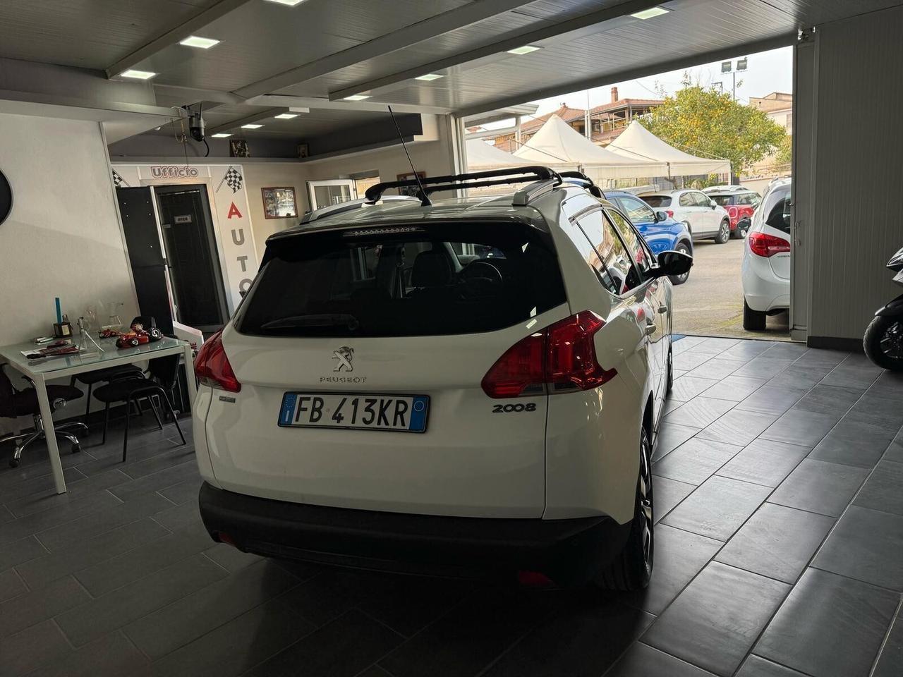 Peugeot 2008 PureTech 82 ETG5 S&S Allure