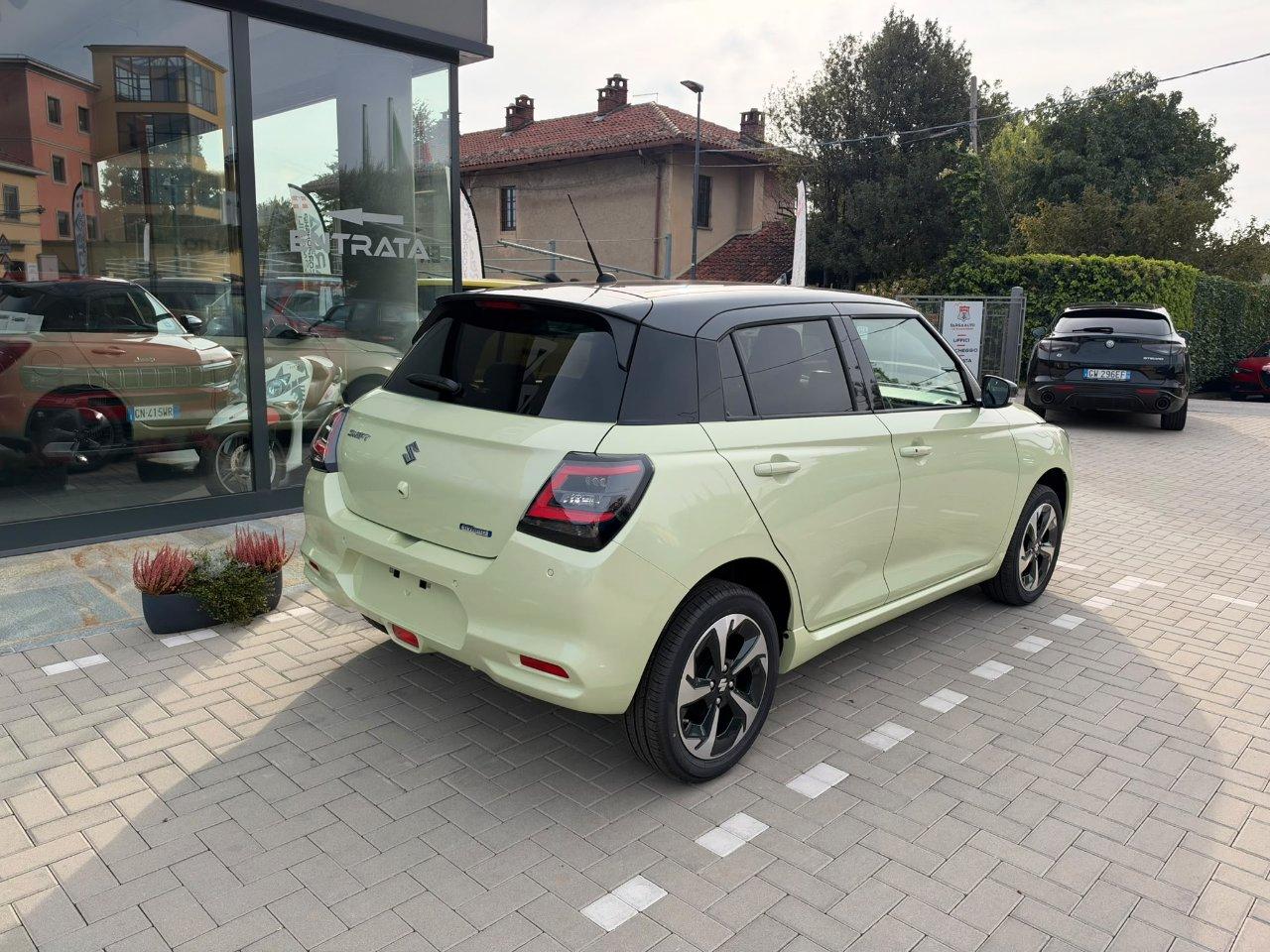 Suzuki Swift 1.2 Hybrid Top