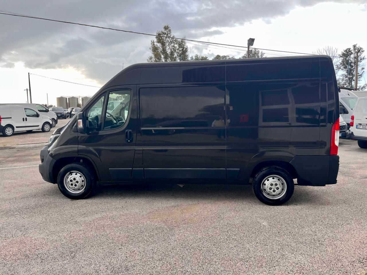 Peugeot BOXER 330 2.2 BLUEHDI 140 CV S&S L2H2 E6D