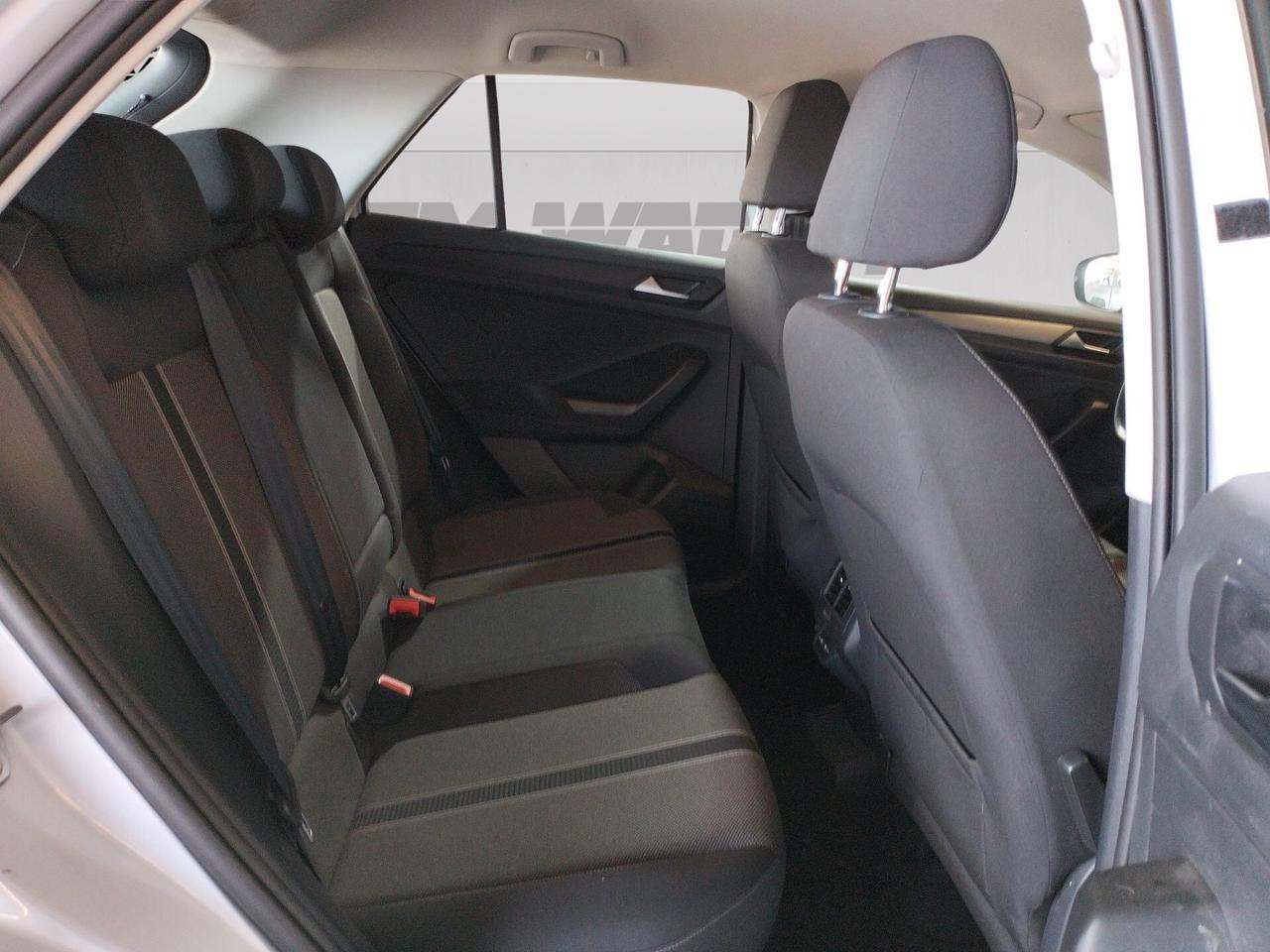 Volkswagen T-Roc 2017 2.0 tdi Sport 150cv dsg IVA ESPOSTA
