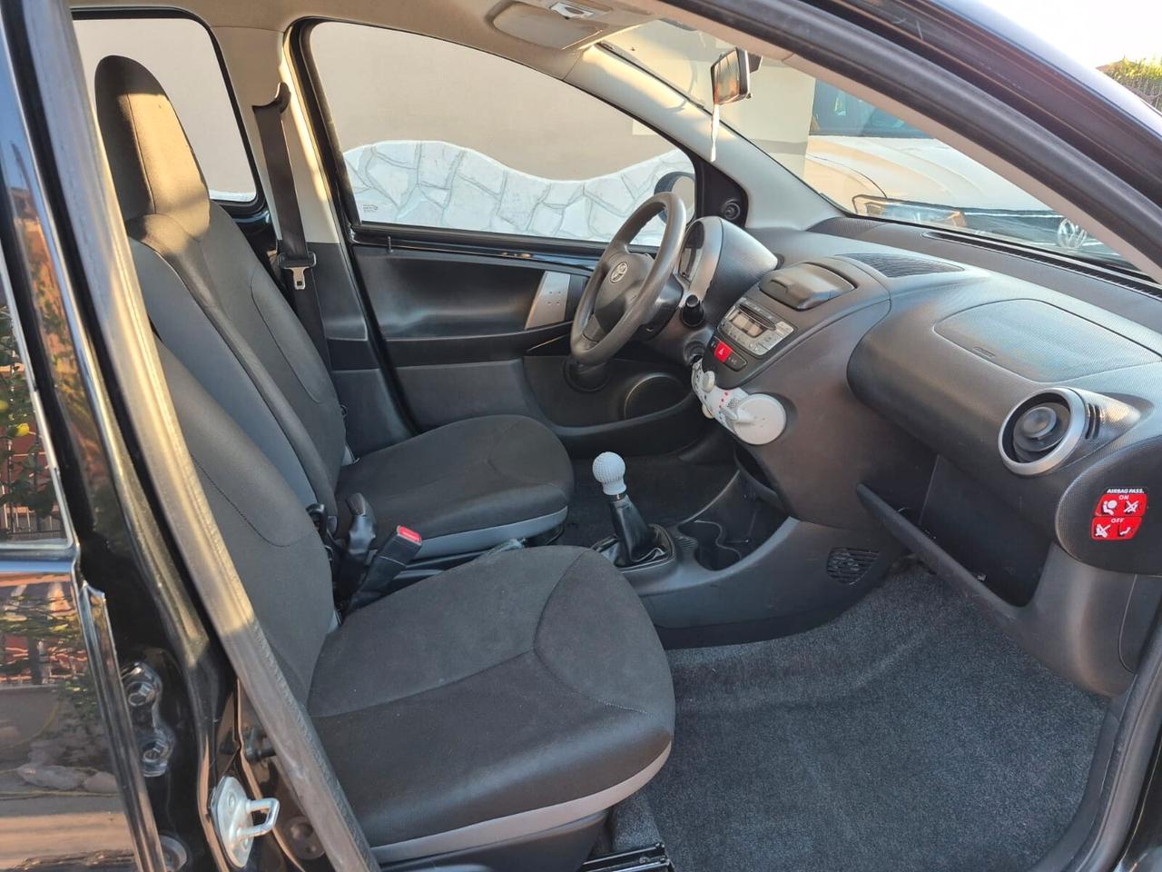 Toyota Aygo 1.0 12V VVT-i 5 porte Cool Soda Connect