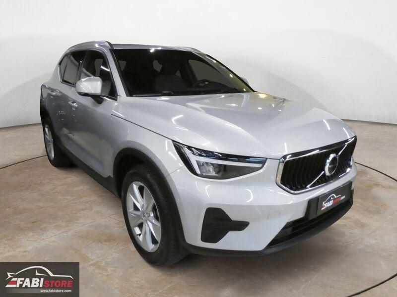 Volvo XC40 1.5 T2 129Cv Momentum - LED, Navi, Cockpit, Traino