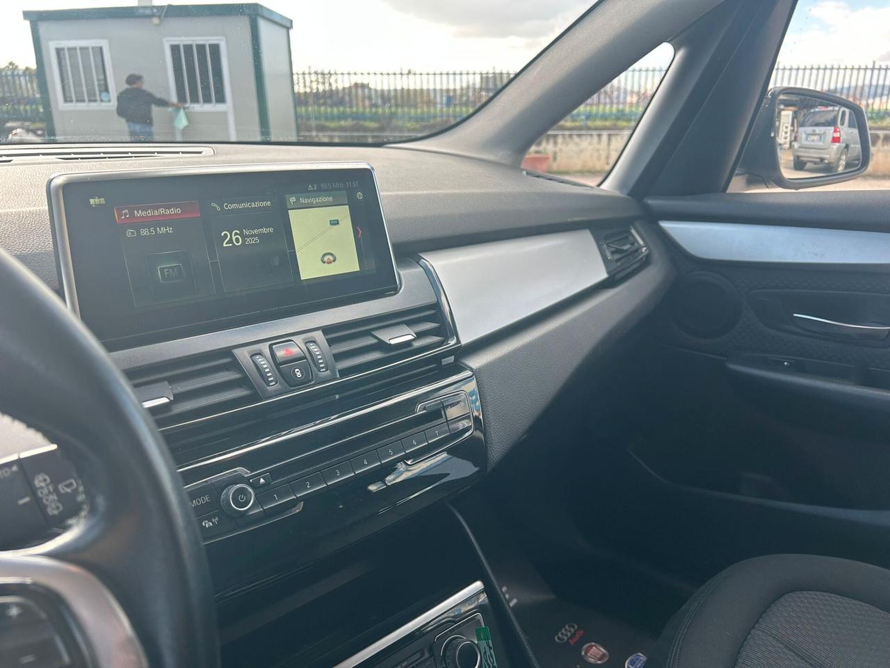 Bmw Serie 2 Tourer Active 214d Advantage F45