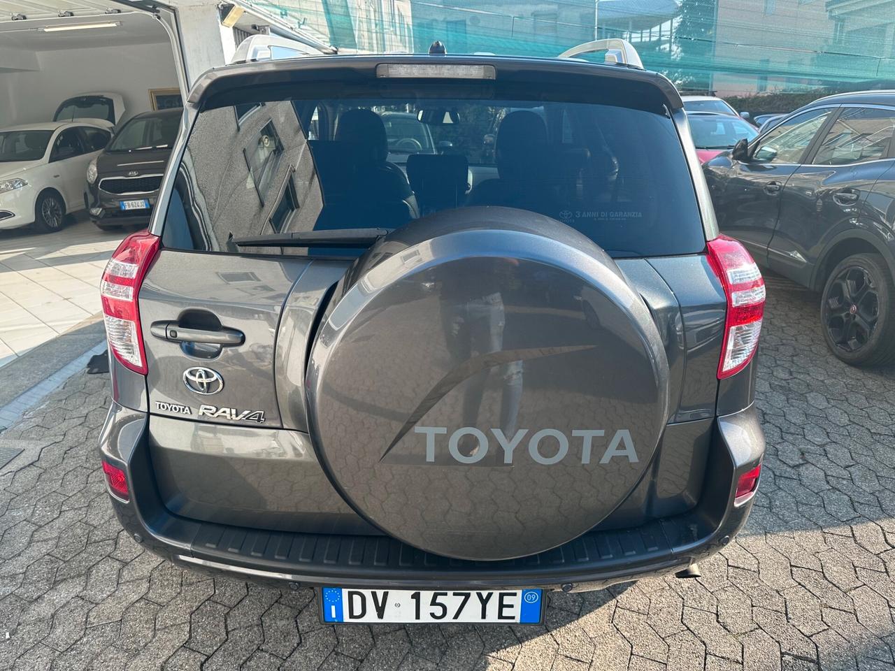 Toyota RAV 4 RAV4 2.0 MultidriveS Luxury