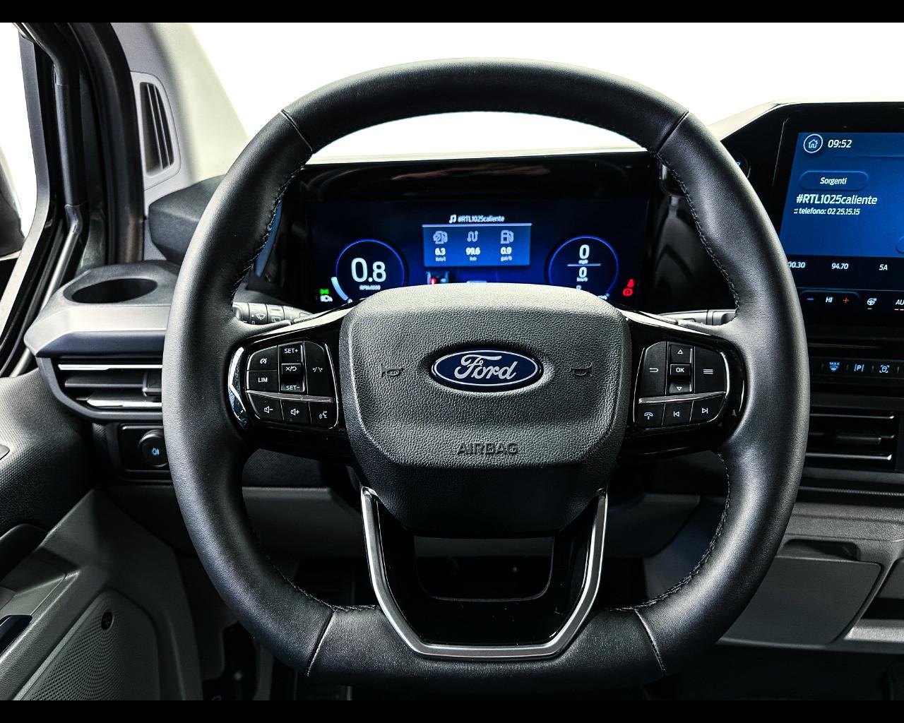 FORD Tourneo Custom 2ªs - Tourneo Custom 320 2.0 EcoBlue 170CV aut. AWD PC Titanium