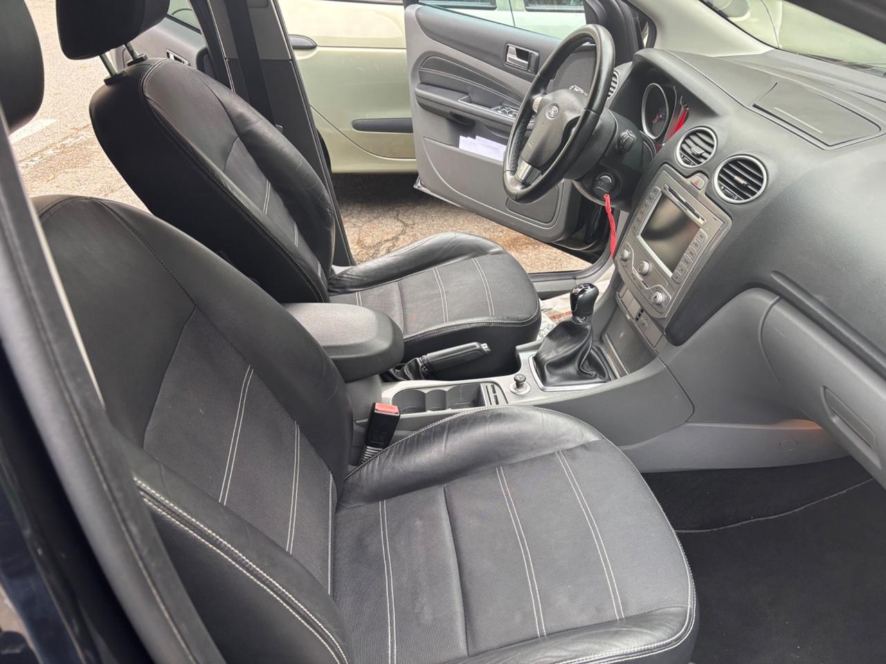 FORD FOCUS 1.6 TDCI TITANIUM SOLO 152000 KM GUARDA