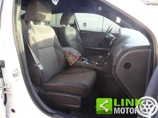 DODGE Charger SXT 3.6 PENTASTAR V6 AUTOMATICA