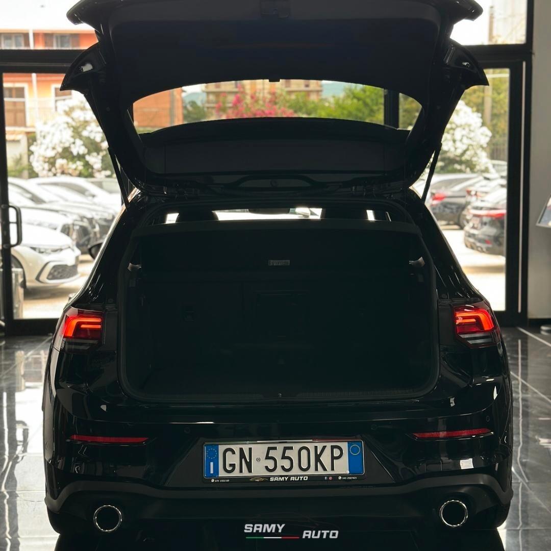 Volkswagen Golf GTI Golf 2.0 TSI GTI