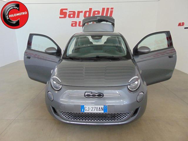FIAT 500e Berlina 42 kWh Icon +