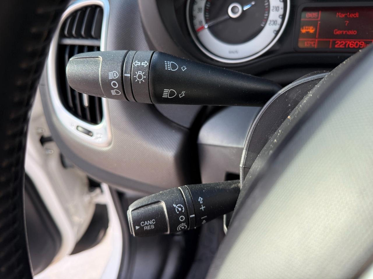 FIAT 500L LOUNGE ANNO 2015 900 NATURAL/POWER 85 CV