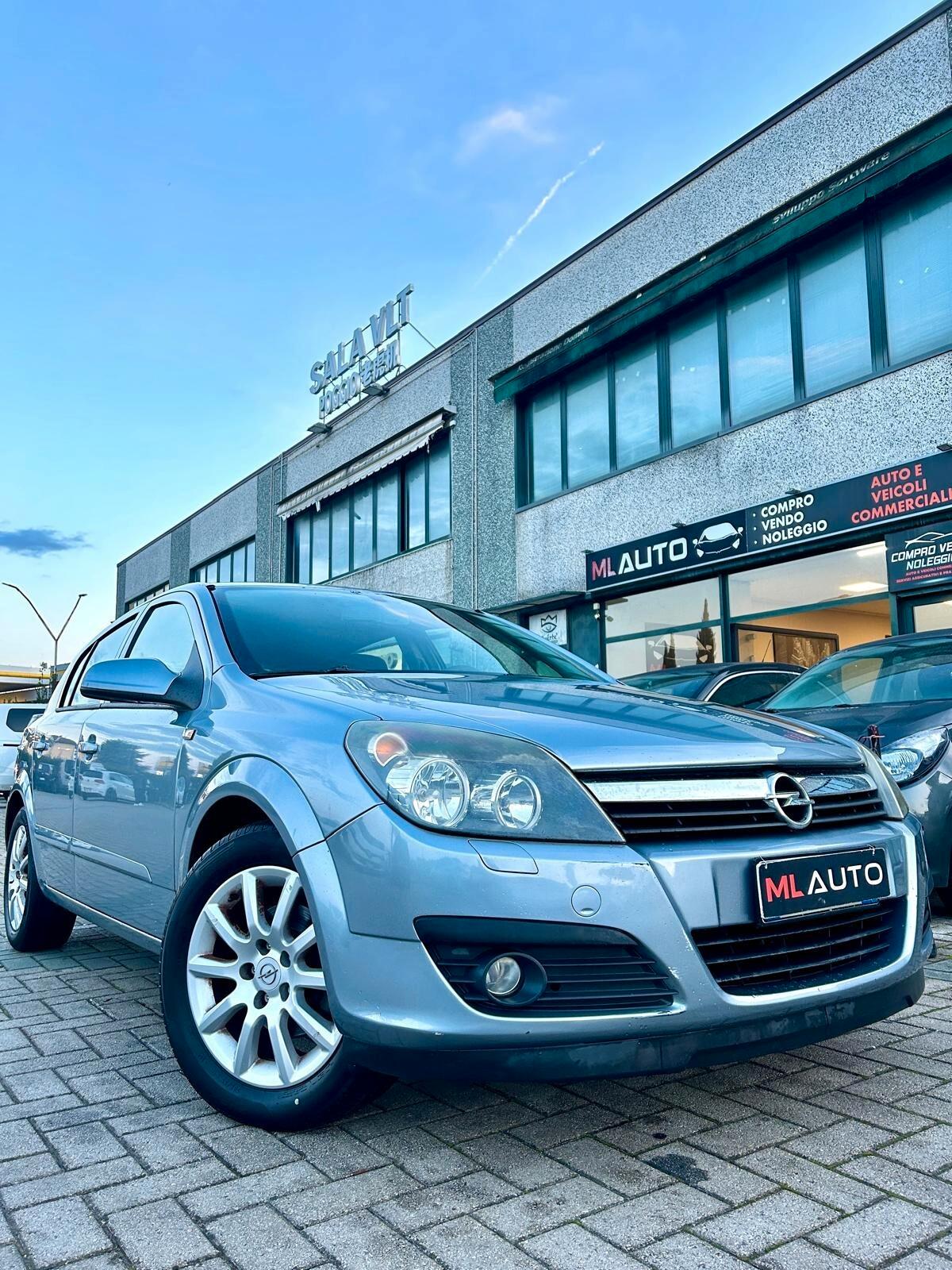 Opel Astra 1.3 CDTI 5 porte Enjoy - OK NEOPATENTATO