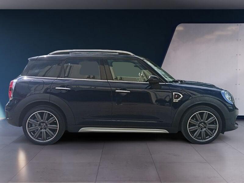 MINI Countryman Mini F60 2017 Mini 2.0 Cooper SD auto