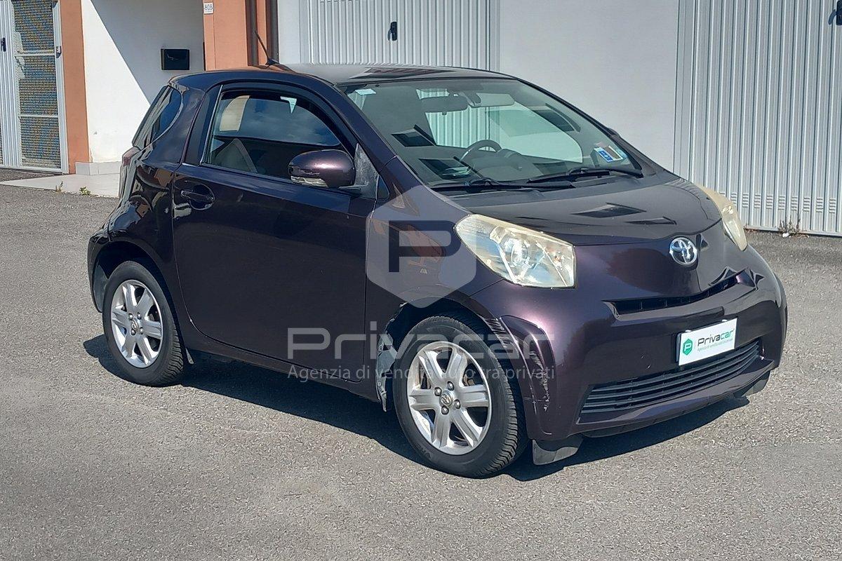 TOYOTA iQ 1.0 Sol