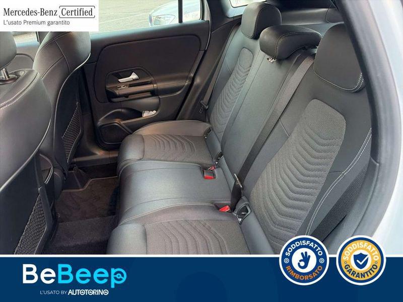 Mercedes-Benz GLA 200 D SPORT AUTO