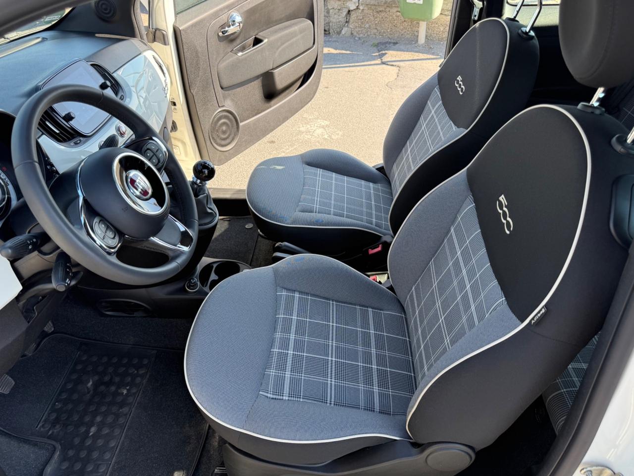 Fiat 500 C 1.0 Hybrid Dolcevita