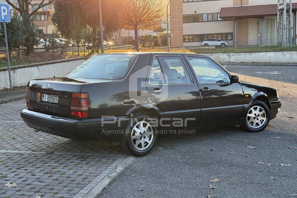 LANCIA Thema 2.0 i.e. 16V cat LS