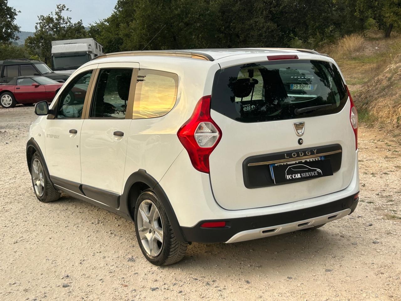 Dacia Lodgy Stepway 1.6 100 CV S&S GPL 5 posti
