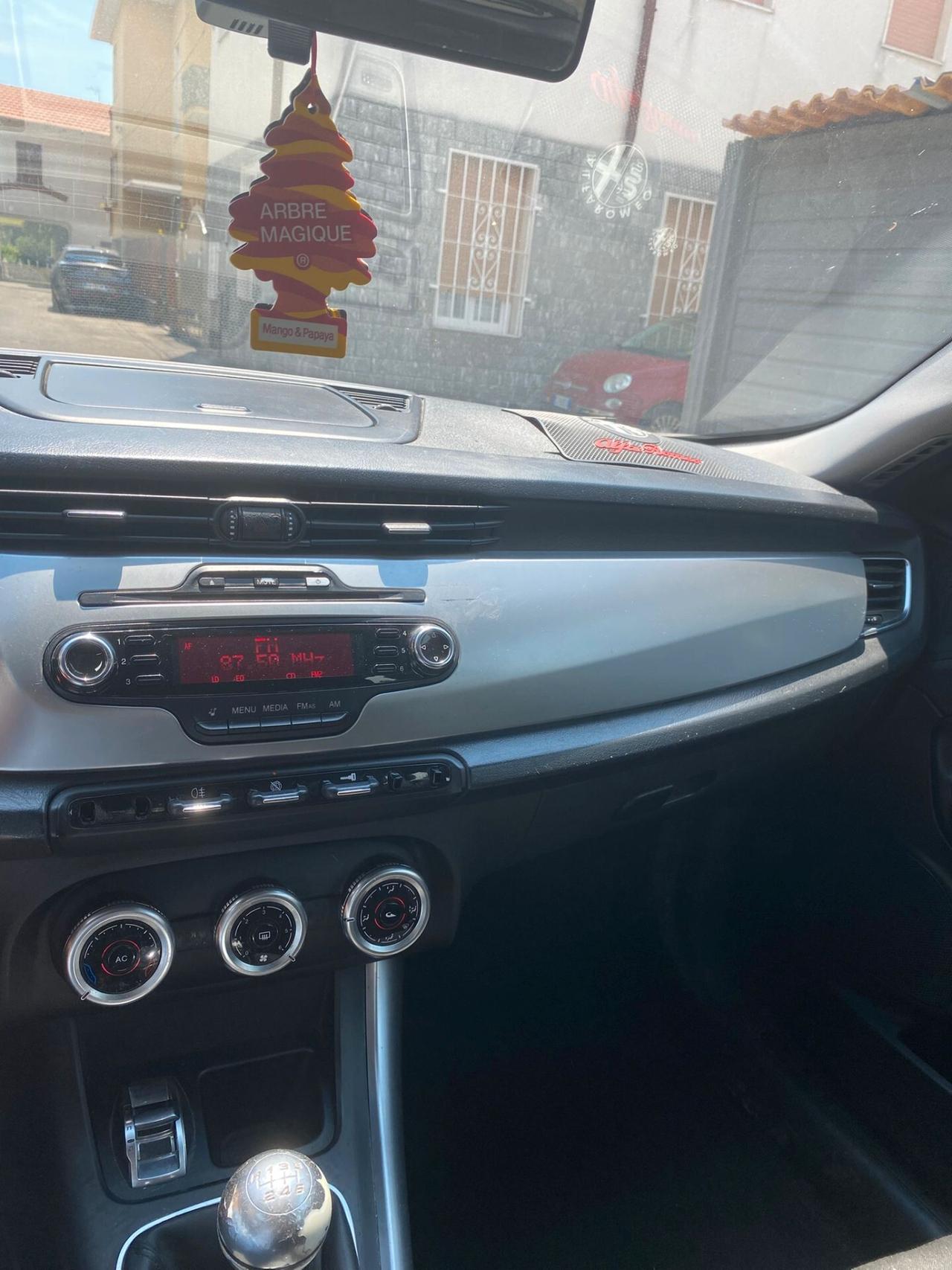 Alfa Romeo Giulietta 2.0 JTDm-2 170 CV Distinctive A SOLI 3.299 EURO