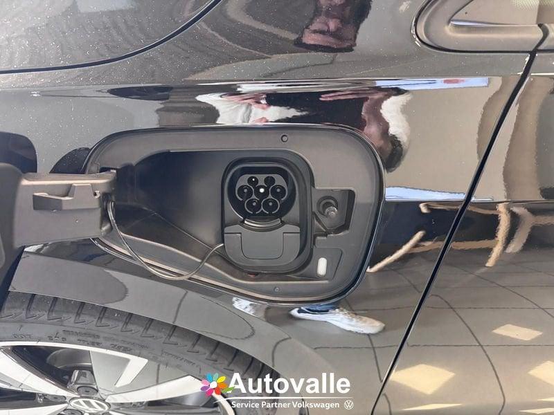 Volkswagen Golf 1.5 TSI eHybrid DSG Edition Plus 204cv